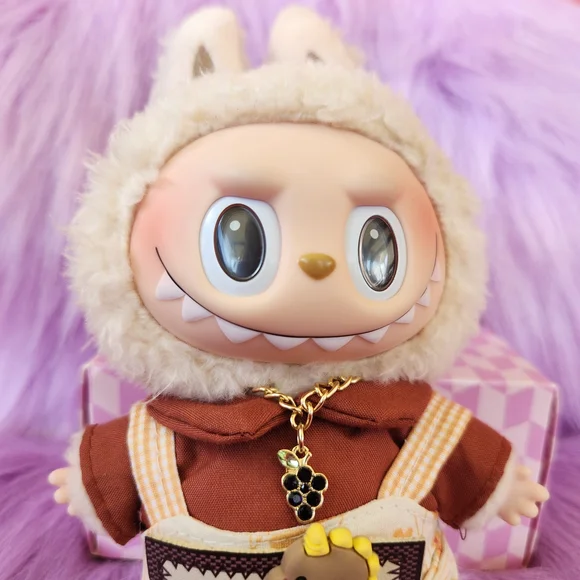 Labubu Grape Rhinestone Pendant Gold Necklace ♡Doll & Oufit NOT INCLUDED♡ - Picture 2 of 3